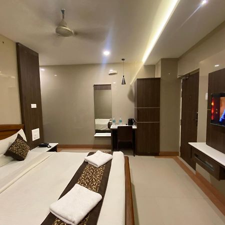 Hotel Sivas Regency Theni Luaran gambar
